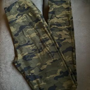 LuLaRoe Tween leggings